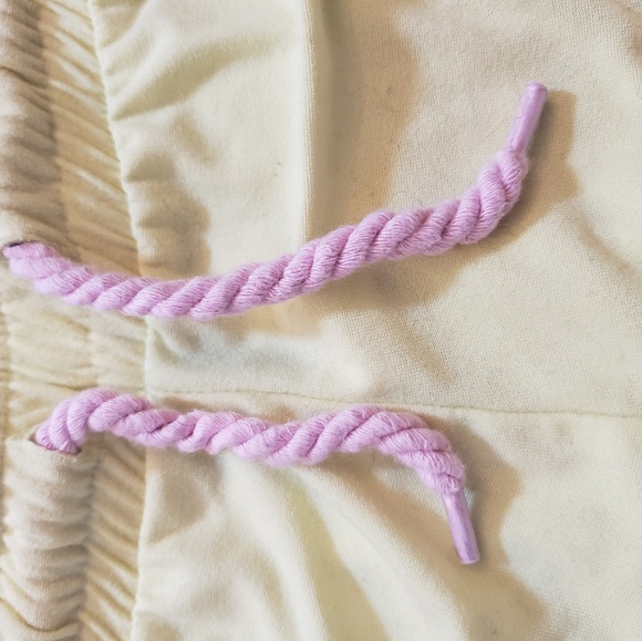 Shorts - Picture 4 of 4